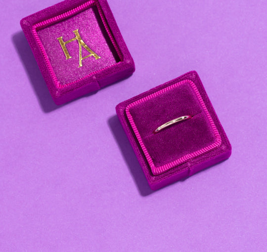 La taille des alliances : homme et femme