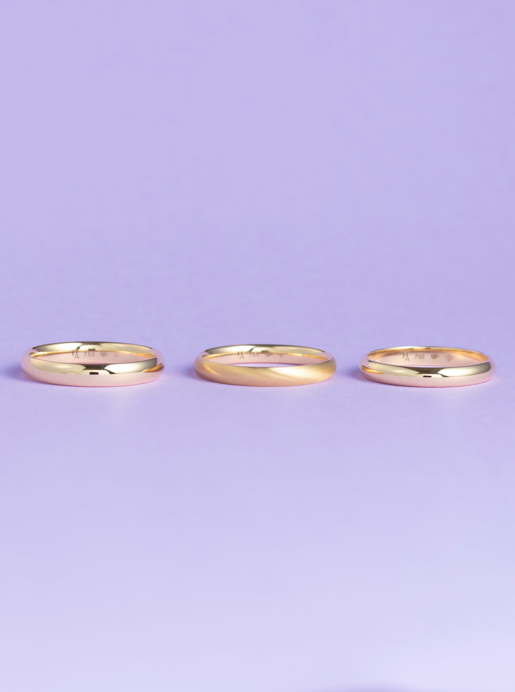 Demi-jonc confort brossé 3mm