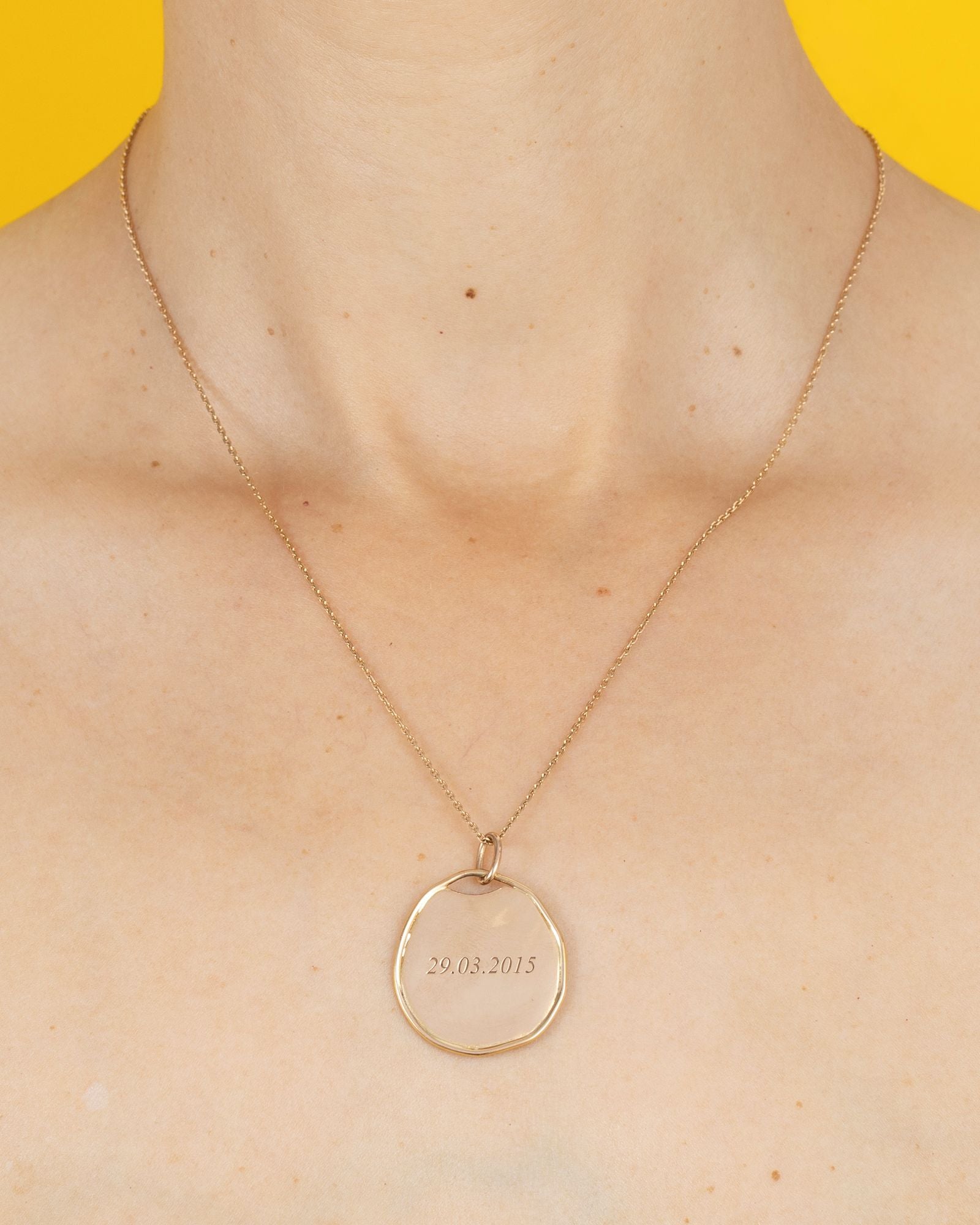 Médaille Angelo - fabriquée avec VOTRE or