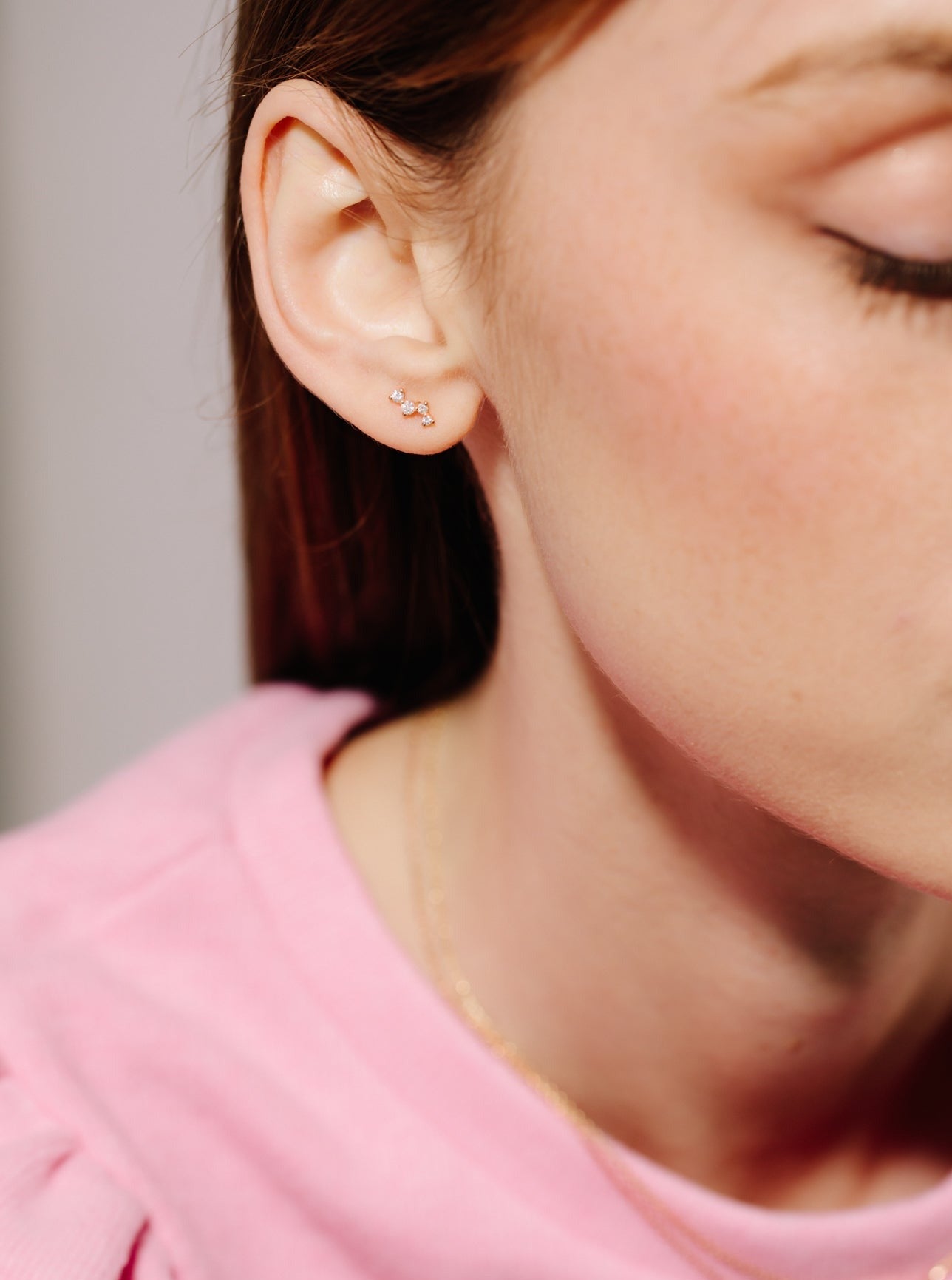 boucle d'oreille en or 18 carats et diamants recyclés